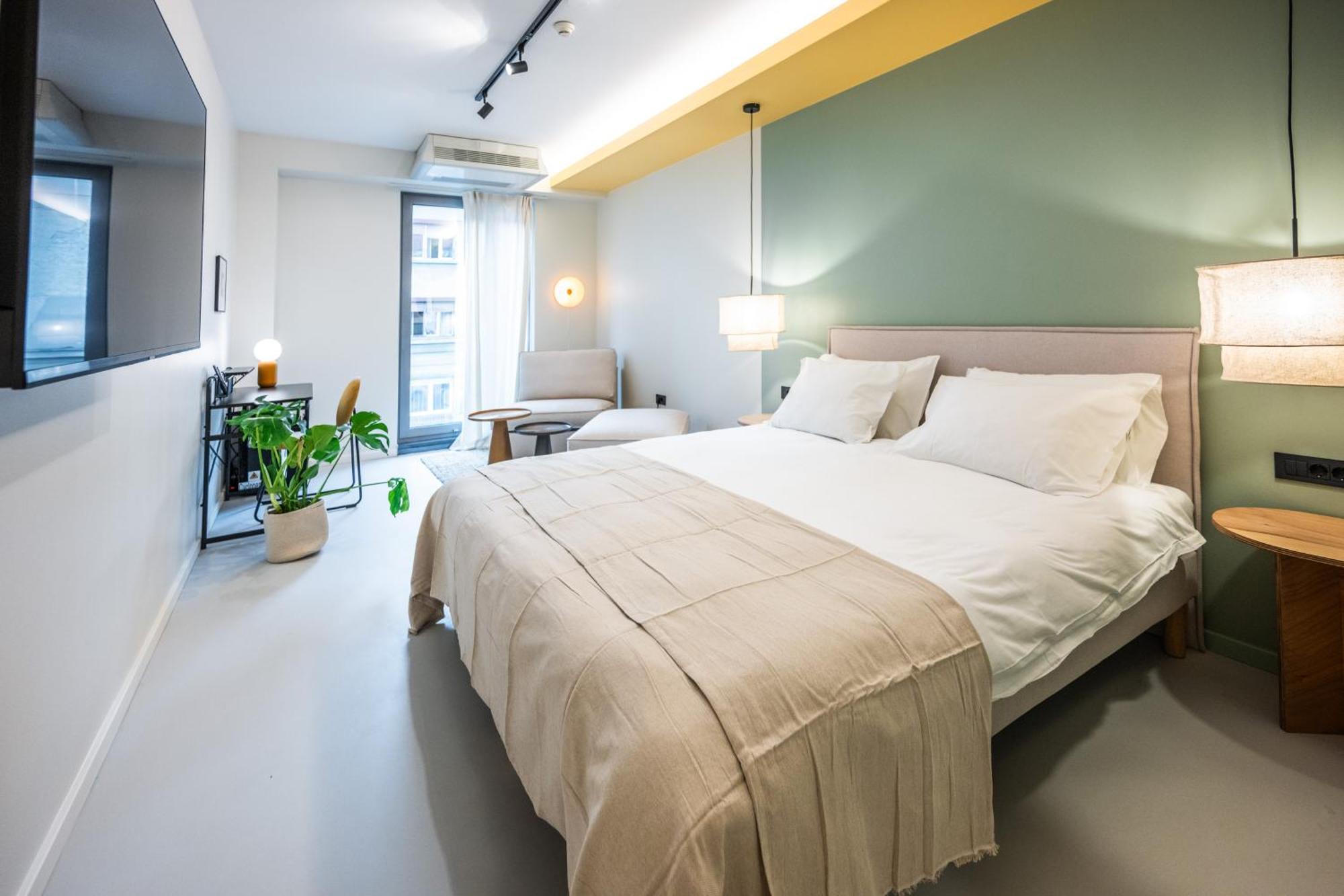 Design Rooms - Kvaternik Square ザグレブ エクステリア 写真